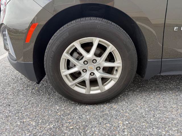Used 2023 Chevrolet Equinox LT w/ LPO, Floor Liner Package FWD image 22