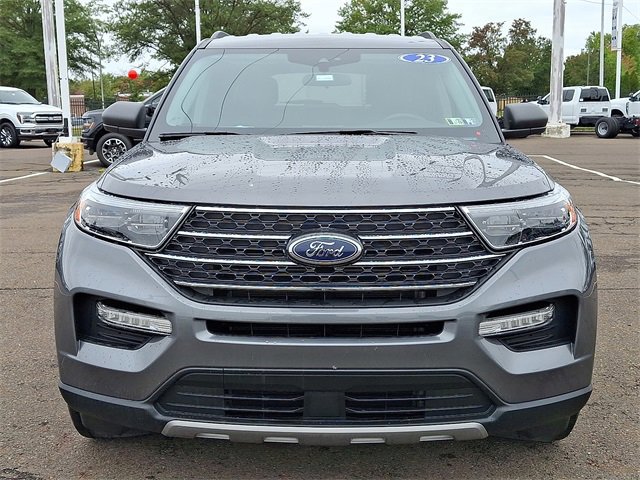 Certified 2023 Ford Explorer XLT w/ Equipment Group 202A image 7
