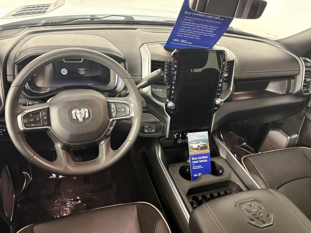 Used 2025 RAM 3500 Laramie image 27