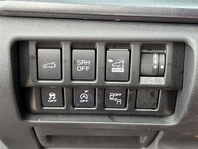 Used 2022 Subaru Forester Wilderness w/ Wilderness Package AWD/4WD image 17