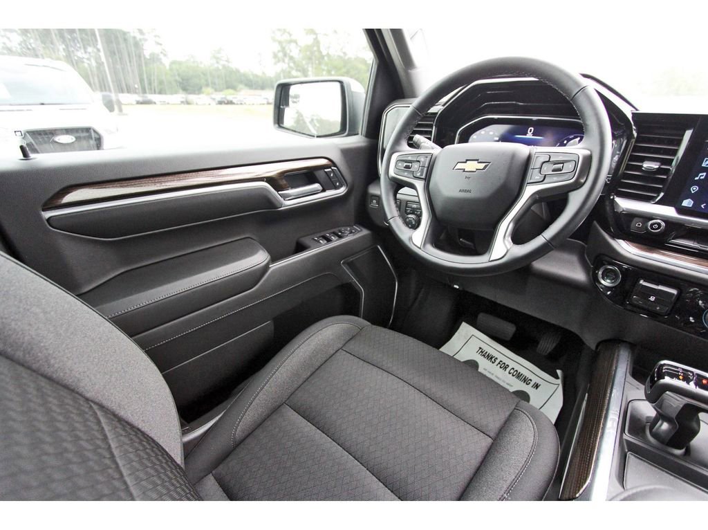Used 2025 Chevrolet Silverado 1500 LT w/ Texas Edition Plus RWD image 10