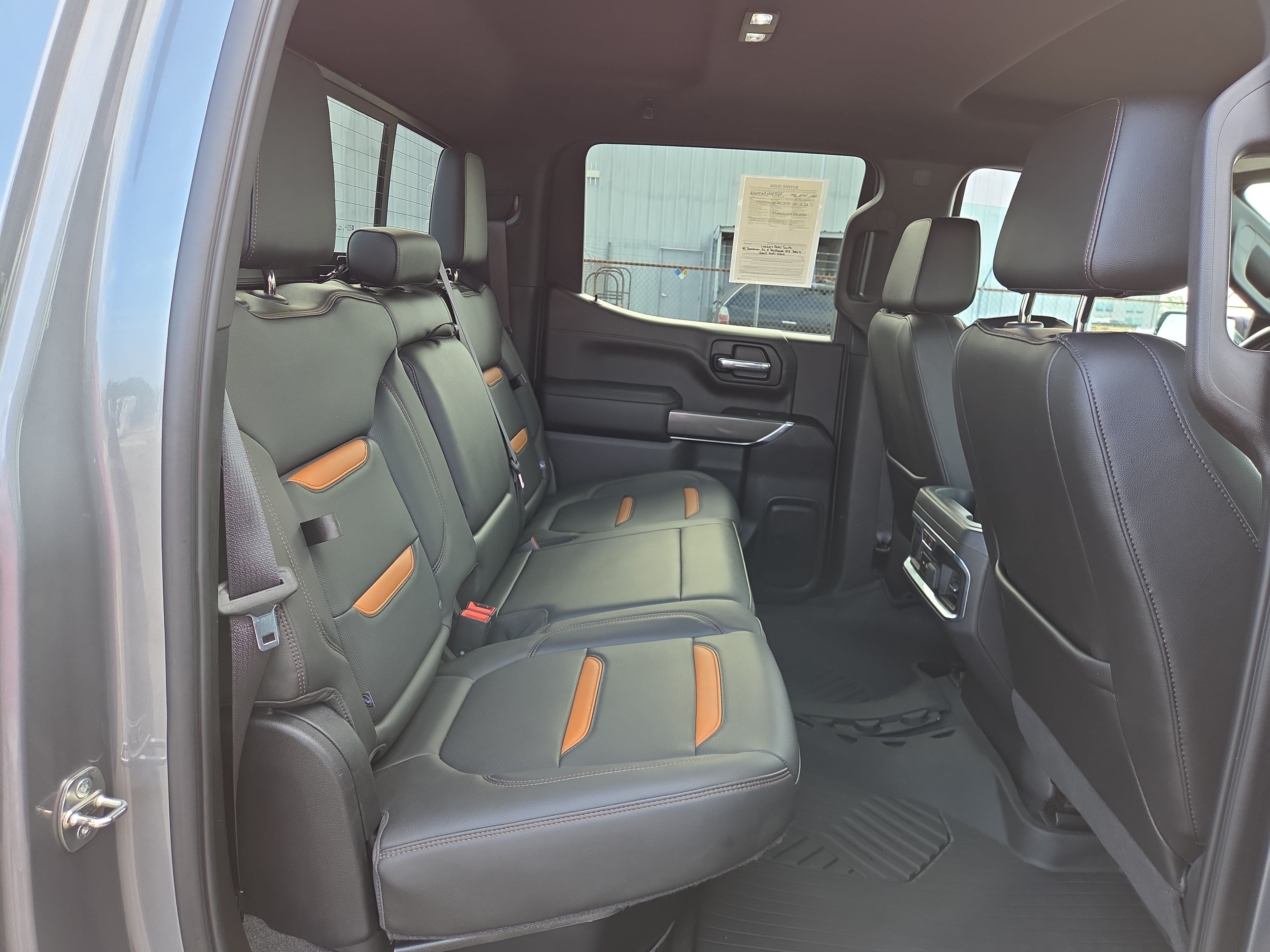 Used 2020 GMC Sierra 1500 AT4 w/ AT4 Premium Package AWD/4WD image 15