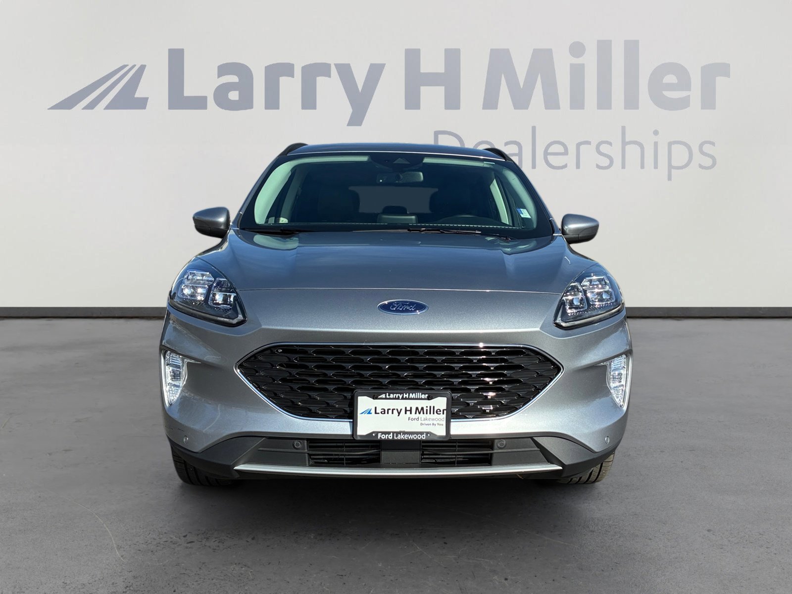 Certified 2022 Ford Escape Titanium image 8