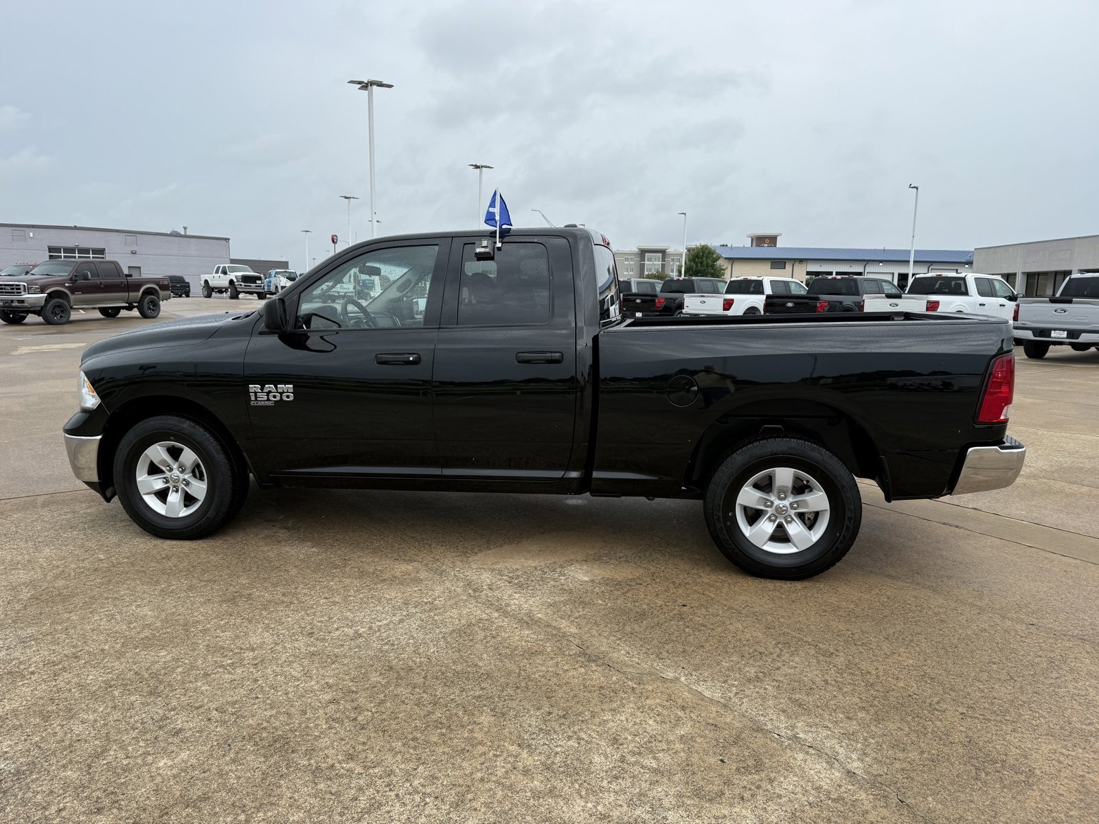 Used 2024 RAM 1500 Classic SLT image 8