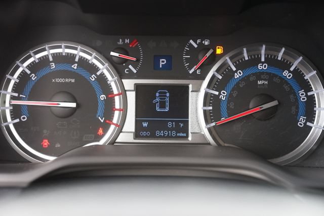 Used 2018 Toyota 4Runner TRD Off-Road AWD/4WD image 24