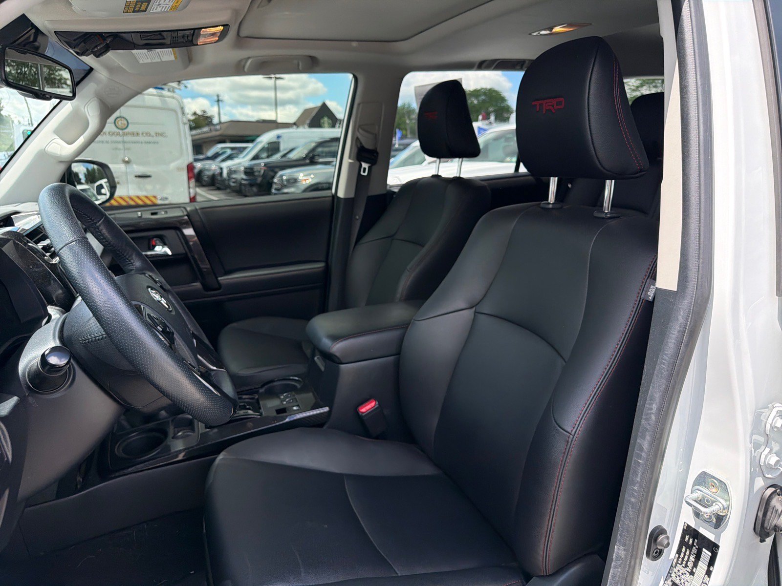 Used 2024 Toyota 4Runner TRD Off-Road Premium w/ Off Road Premium Plus Package AWD/4WD image 9