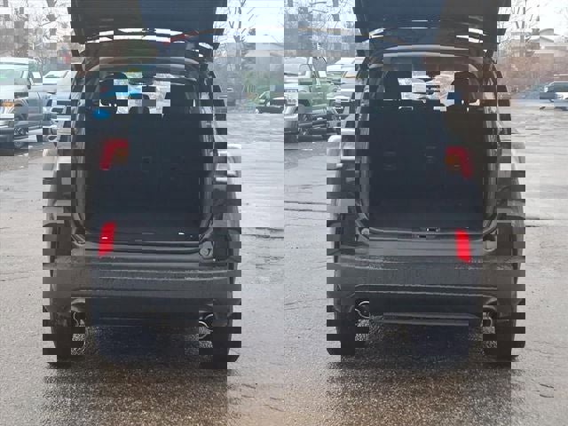 Certified 2022 Ford Escape SE w/ SE Sport Appearance Package image 9