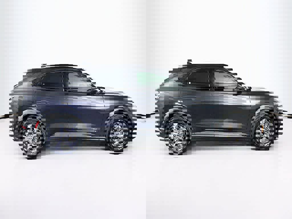 Certified 2022 Ford Mustang Mach-E Select image 6