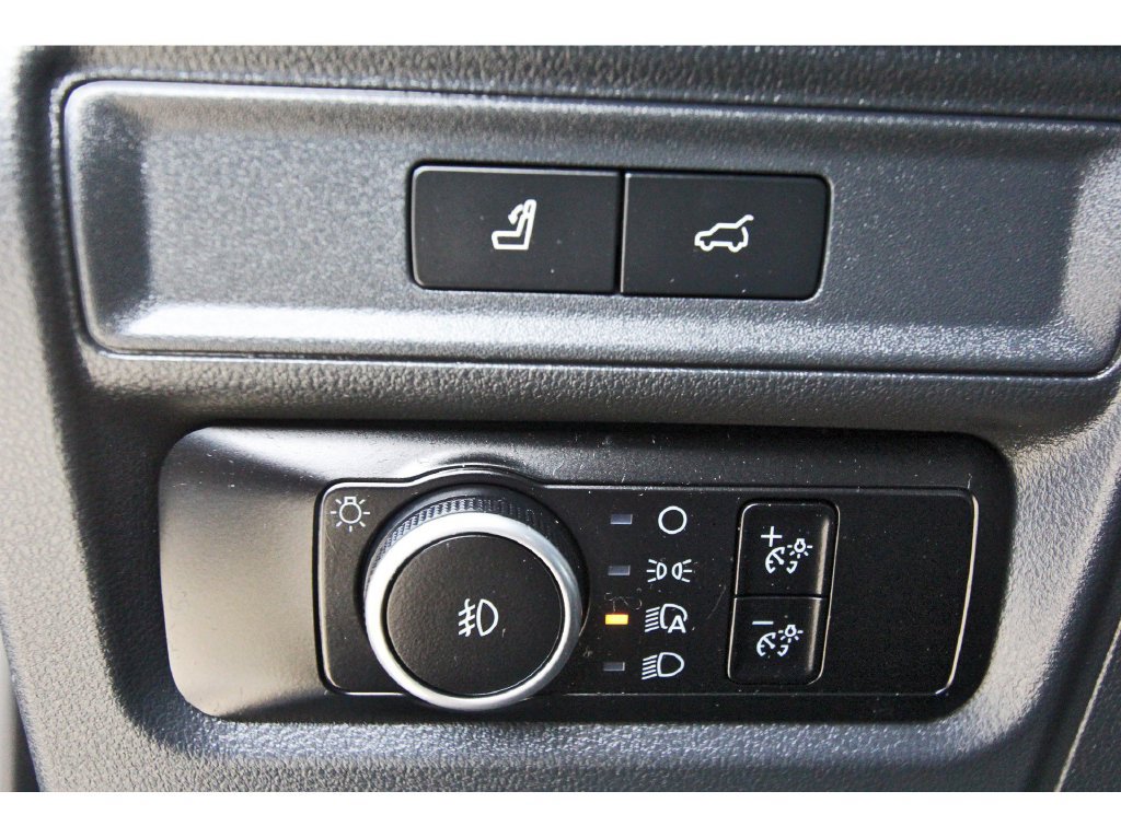 Certified 2024 Ford Expedition XLT RWD image 25
