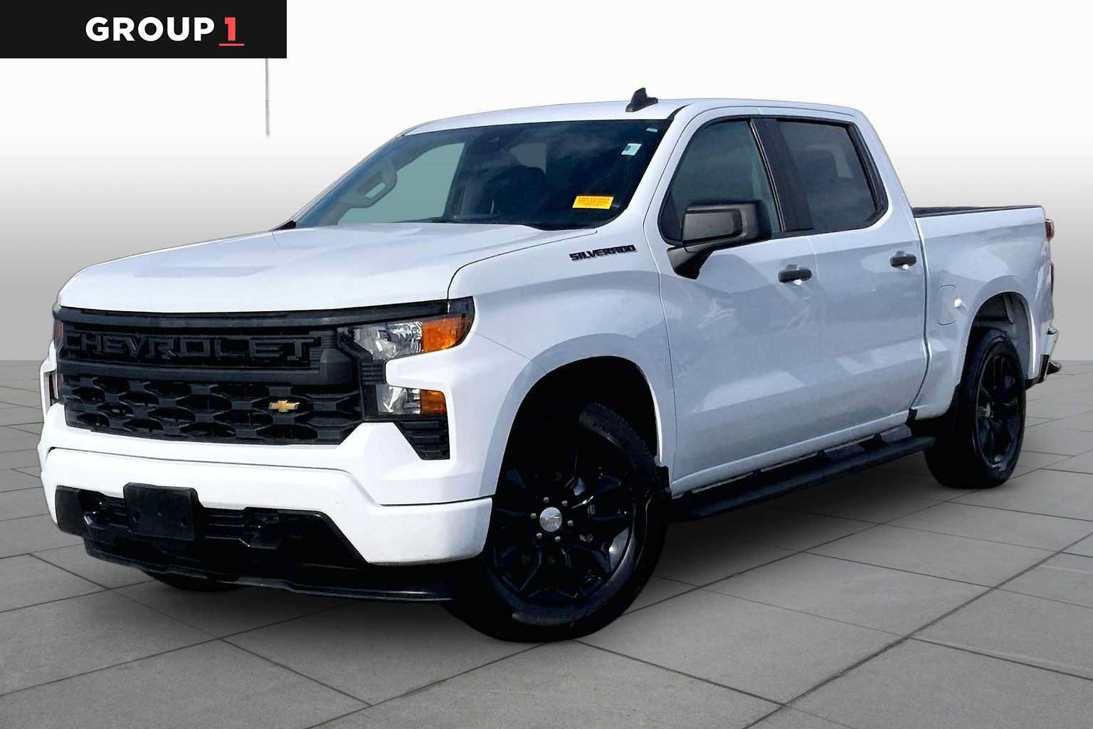 Used 2022 Chevrolet Silverado 1500 Custom w/ LPO, Dark Essentials Package RWD image 1