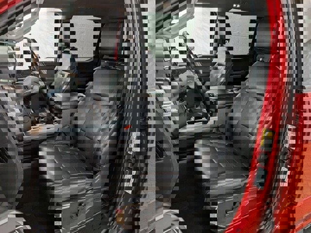 Certified 2023 Ford F250 Lariat w/ Black Appearance Package image 15