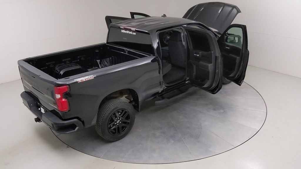 Used 2021 Chevrolet Silverado 1500 Custom Trail Boss AWD/4WD image 48