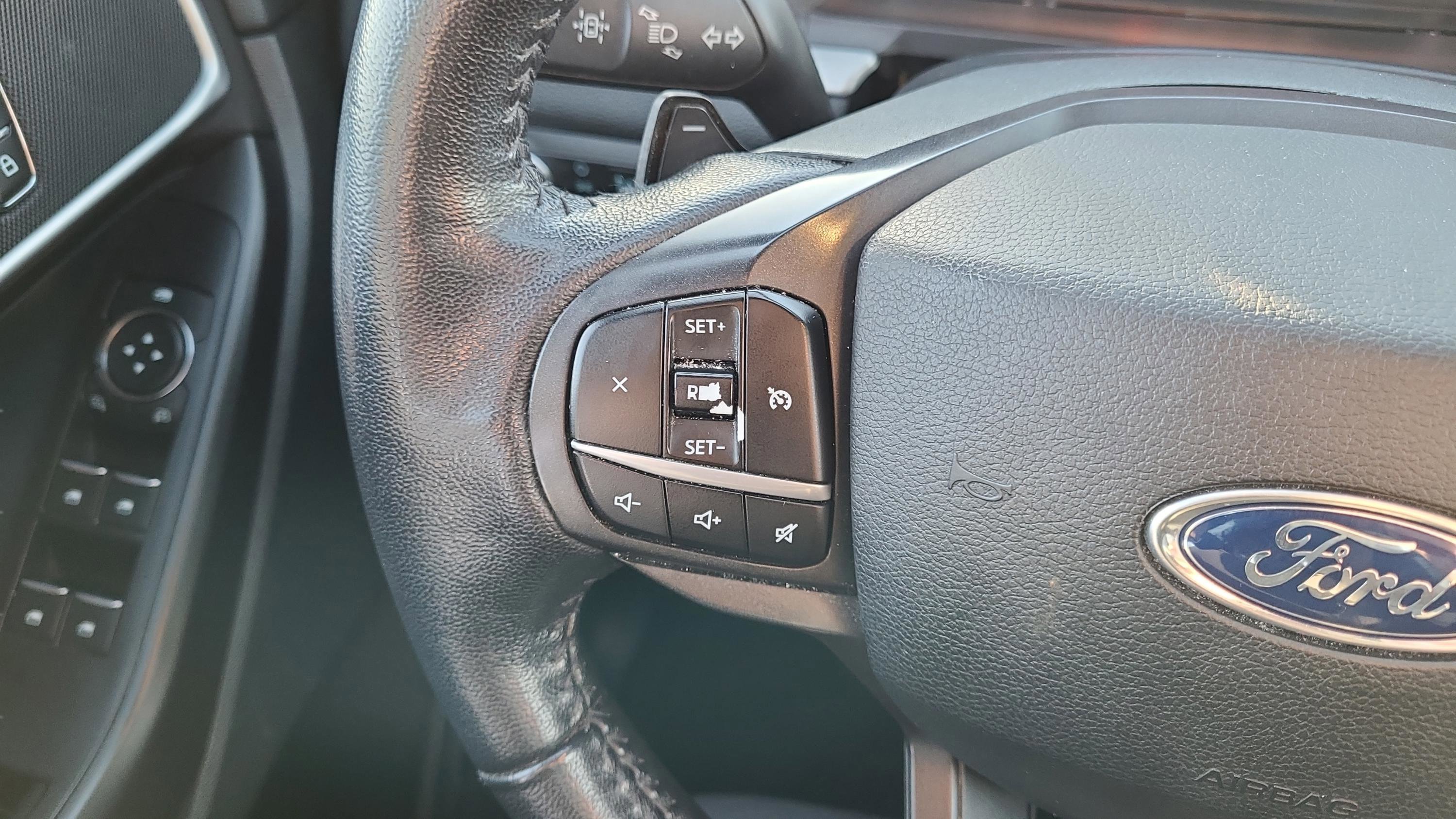 Certified 2020 Ford Explorer XLT image 12