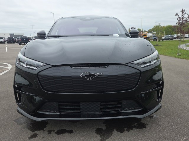 Certified 2023 Ford Mustang Mach-E GT w/ GT Performance Edition AWD/4WD image 3