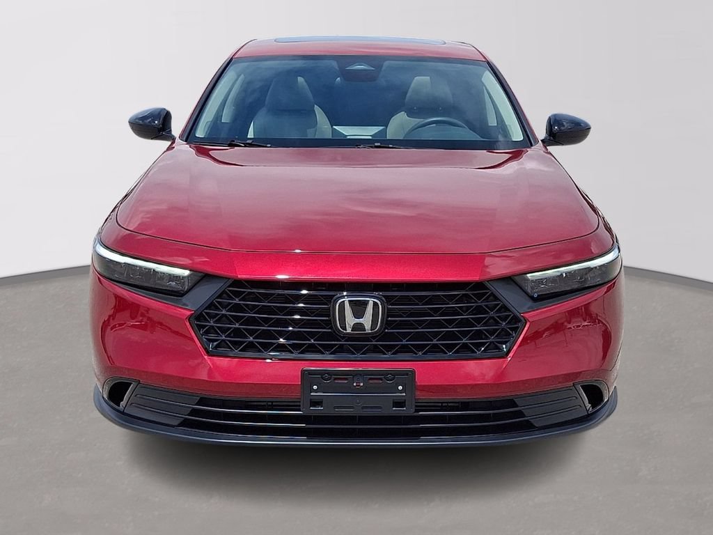 Used 2025 Honda Accord SE image 2