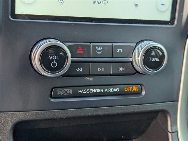 Certified 2023 Ford Edge SE w/ Black Appearance Package image 18