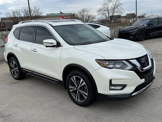 Used 2017 Nissan Rogue SL w/ SL Premium Package image 8