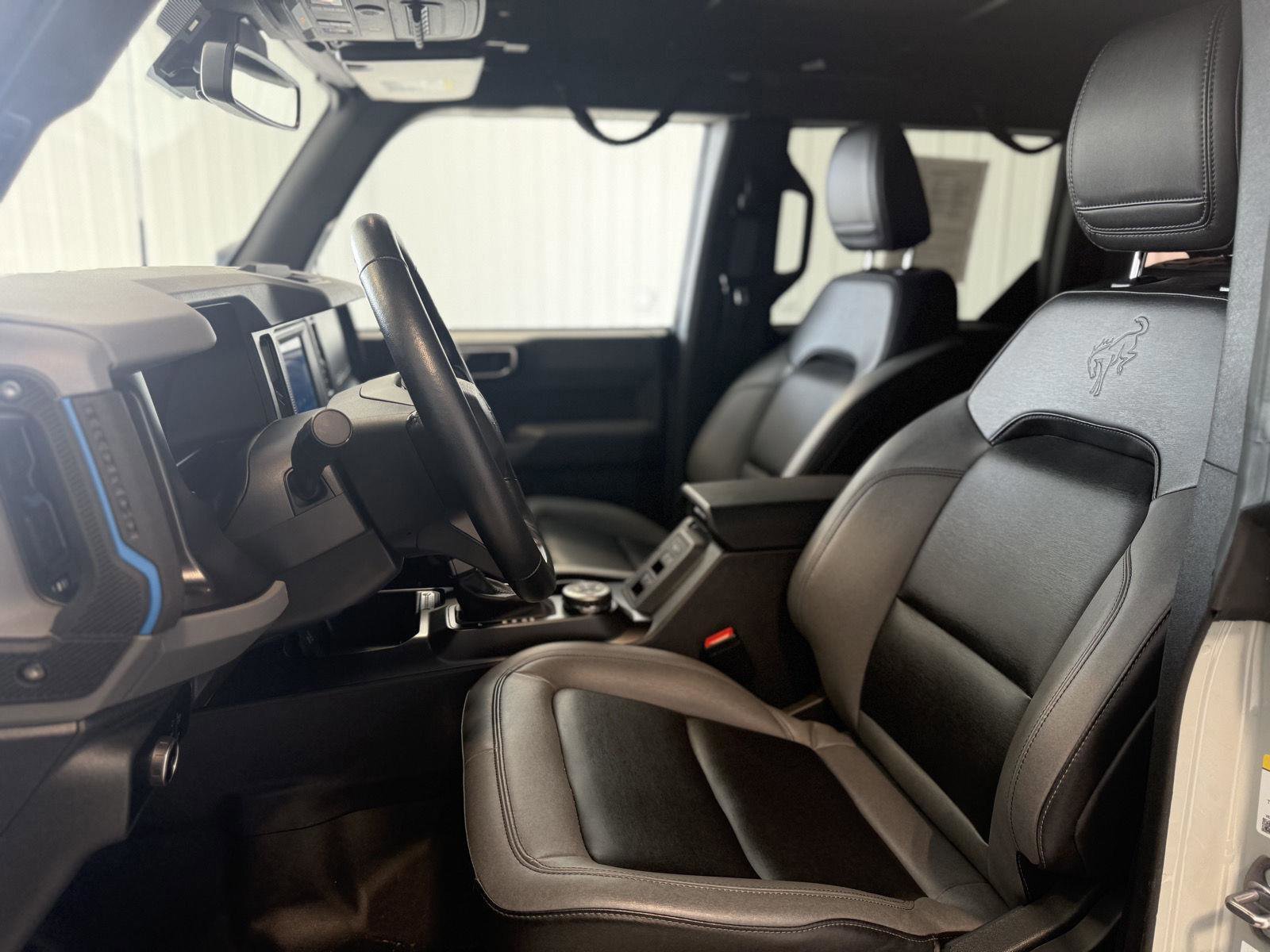 Certified 2023 Ford Bronco Black Diamond image 9