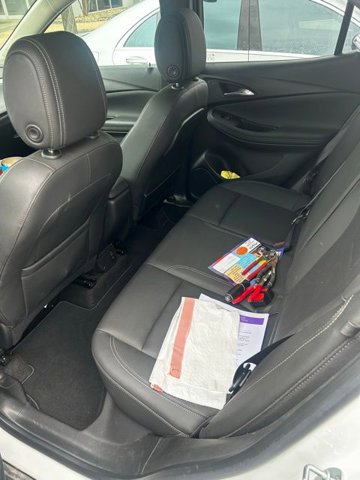 Used 2024 Buick Encore GX Sport Touring w/ Comfort Package FWD image 4