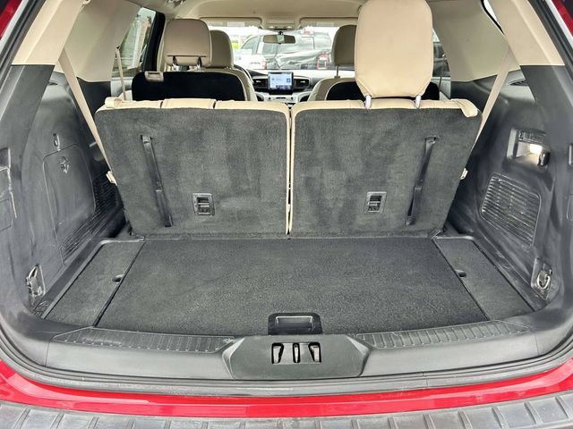 Certified 2021 Ford Explorer XLT RWD image 8