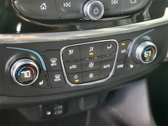 Used 2022 Chevrolet Traverse RS image 23