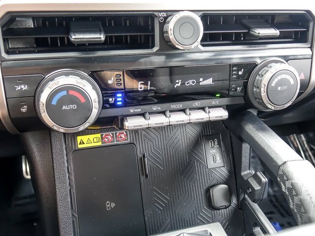 Used 2025 Toyota 4Runner TRD Sport Premium AWD/4WD image 26