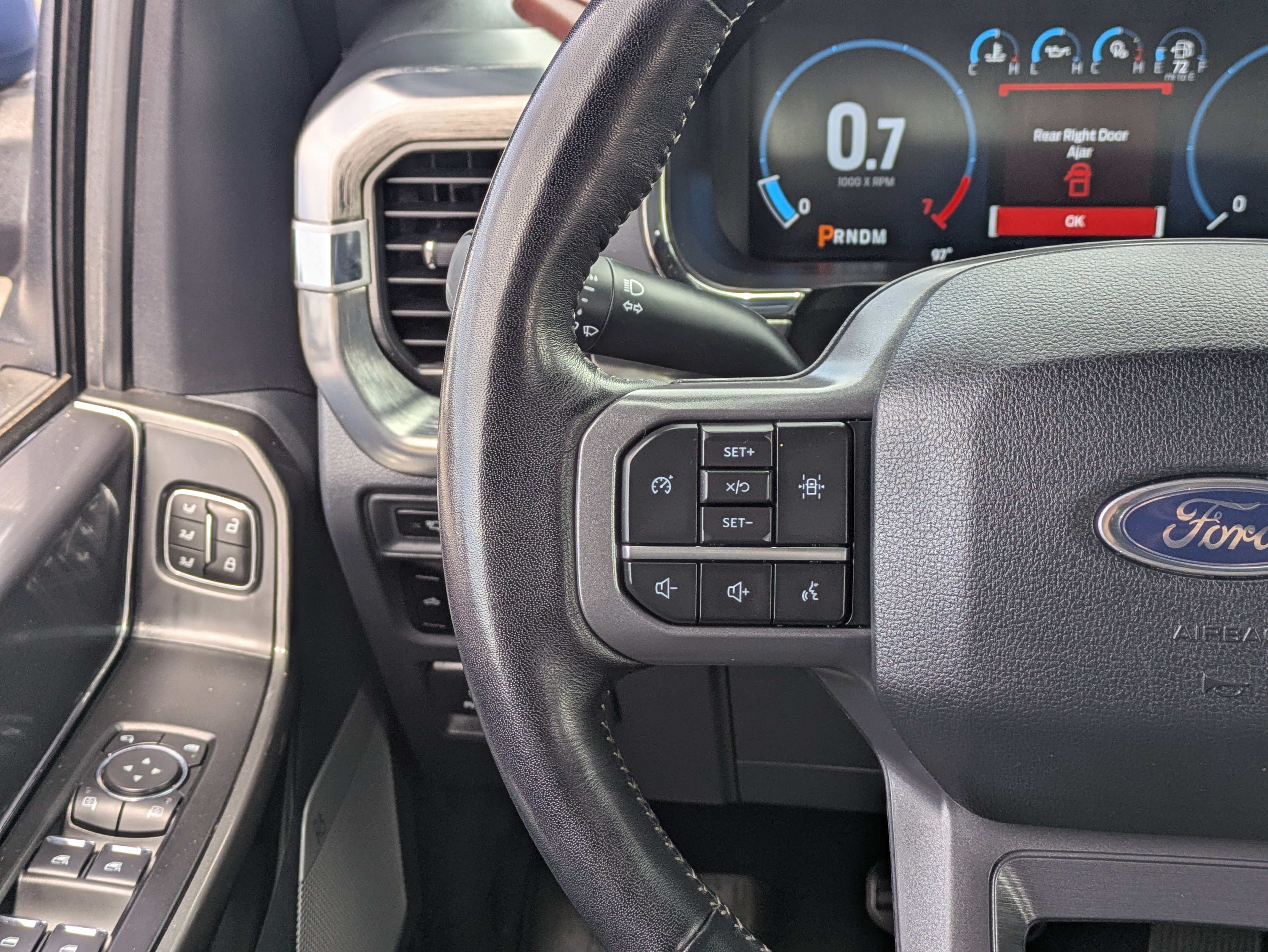 Certified 2023 Ford F150 Lariat AWD/4WD image 25