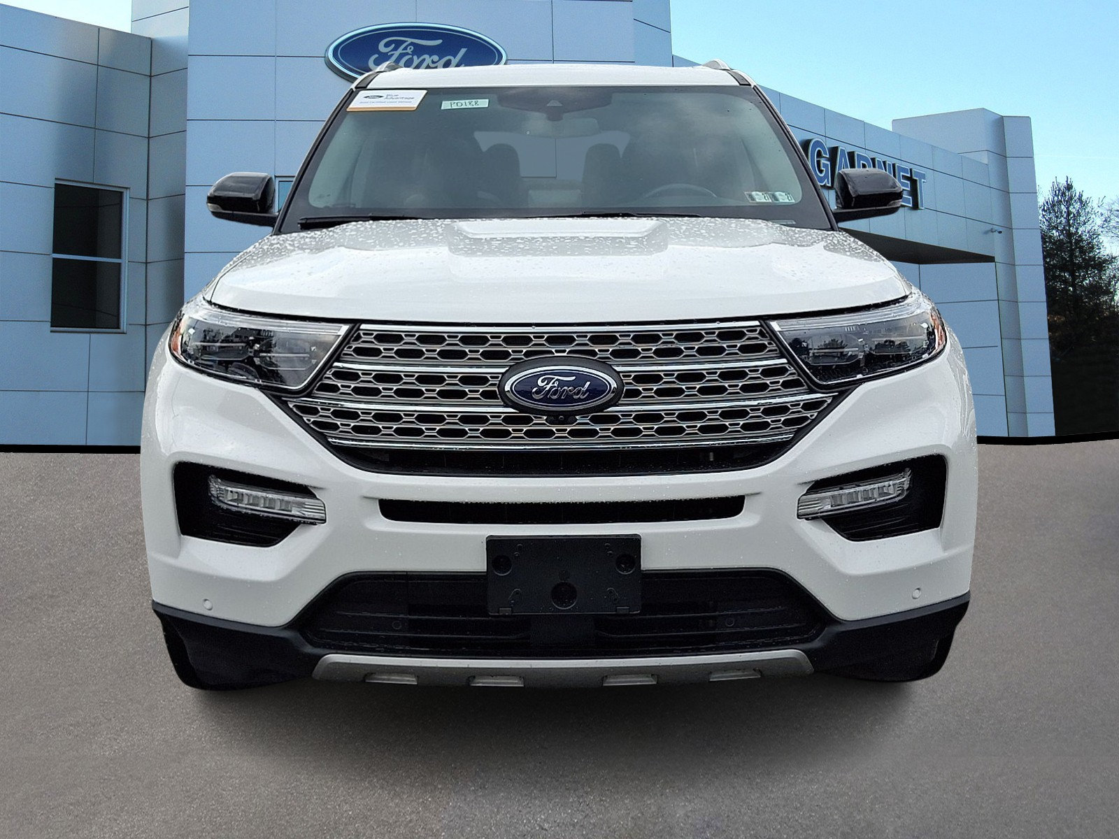 Certified 2023 Ford Explorer Limited w/ Limited Technology Package AWD/4WD image 3