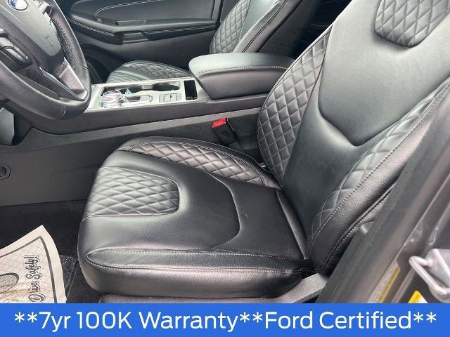 Certified 2024 Ford Edge Titanium image 33
