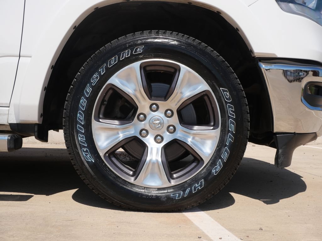 Used 2020 RAM 1500 Laramie AWD/4WD image 8