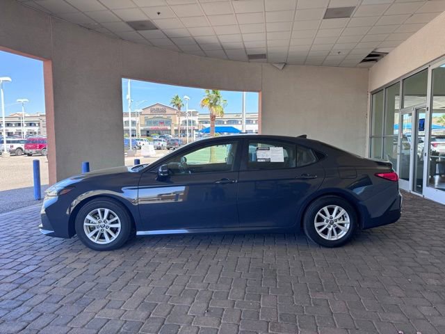 Used 2025 Toyota Camry LE FWD image 2