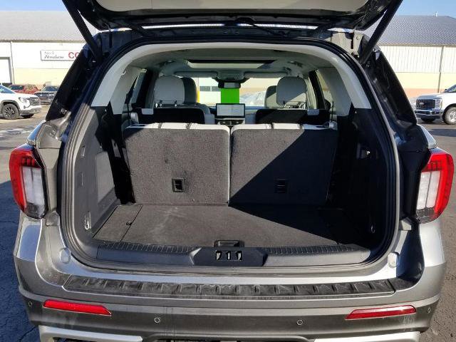 Certified 2025 Ford Explorer Platinum w/ Ultimate Package image 9