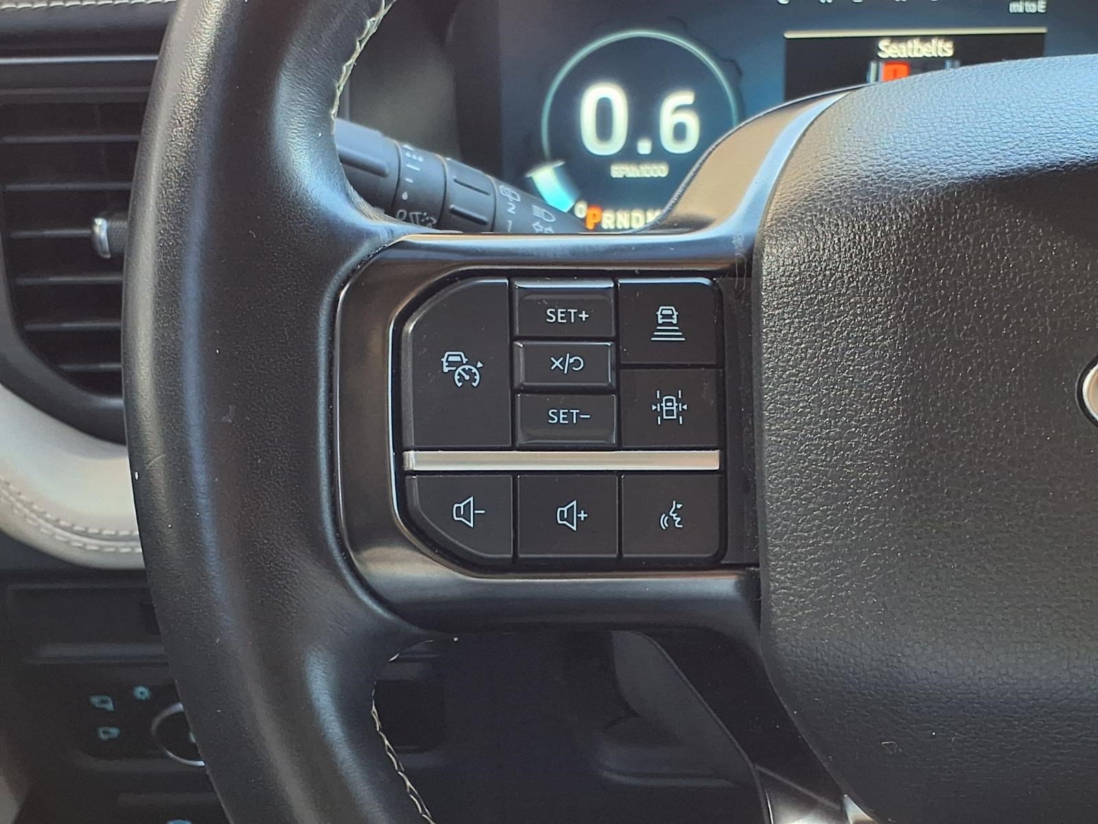 Certified 2023 Ford Expedition Platinum RWD image 23