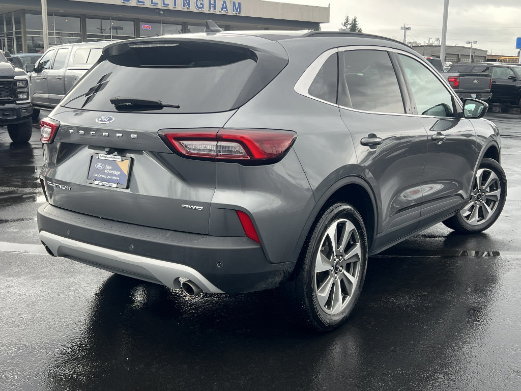 Certified 2025 Ford Escape Platinum image 3