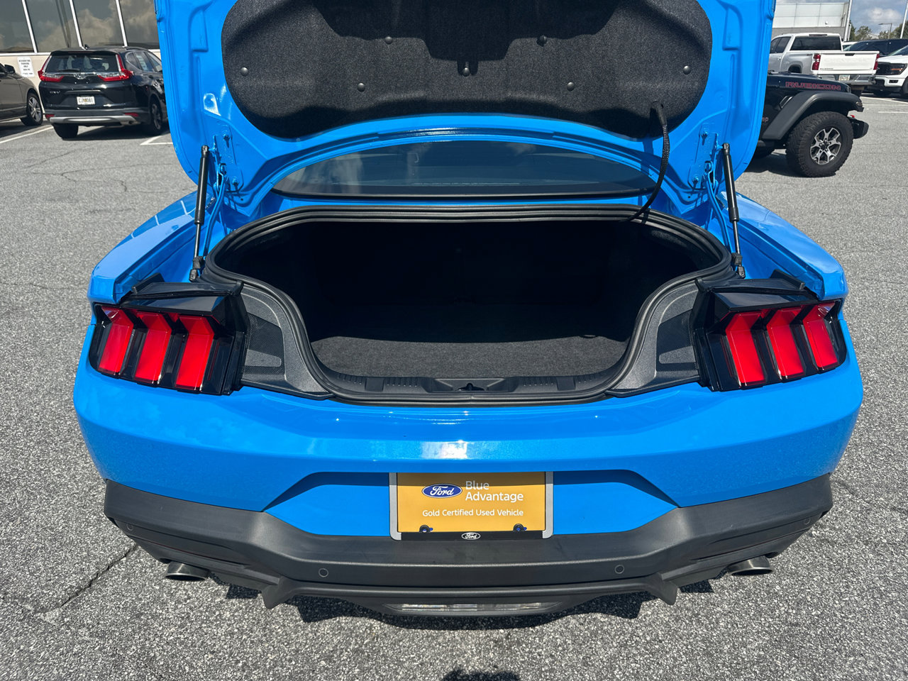 Certified 2026 Ford Mustang Coupe RWD image 19