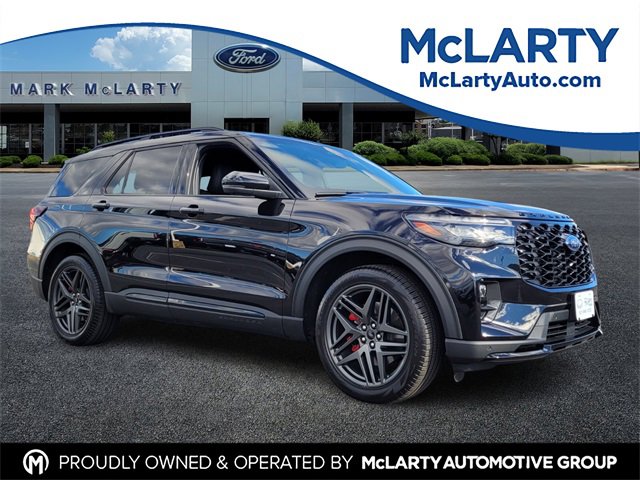 Certified 2025 Ford Explorer ST image 1