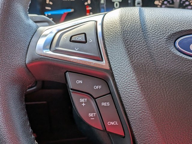 Certified 2019 Ford Edge SEL FWD image 19