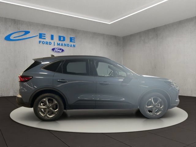 Certified 2025 Ford Escape ST-Line Select AWD/4WD image 7