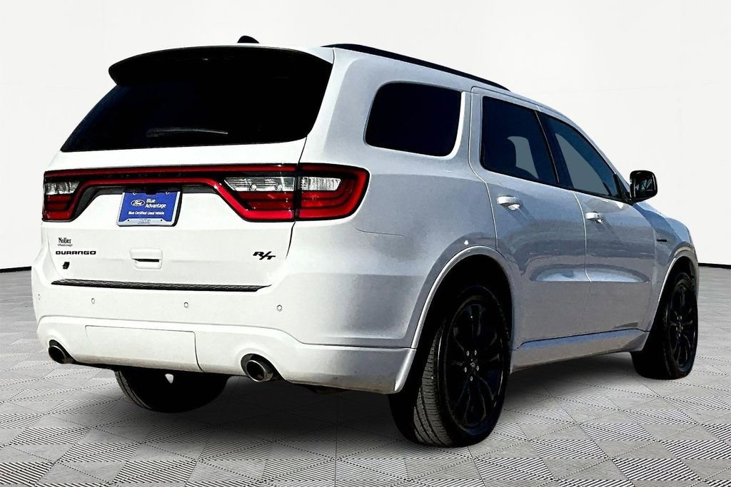 Used 2024 Dodge Durango R/T w/ Blacktop Package AWD/4WD image 4