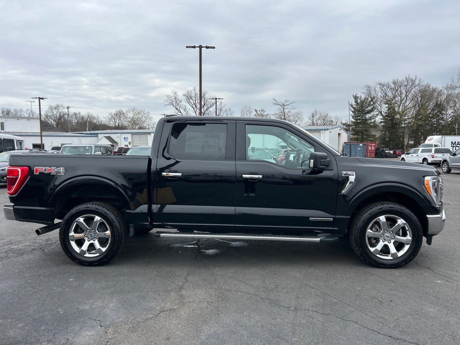 Certified 2022 Ford F150 XLT w/ Equipment Group 302A High image 15