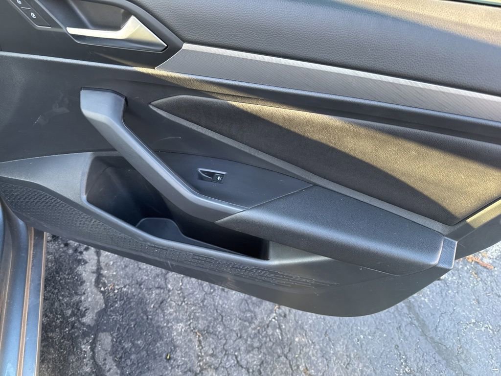 Used 2019 Volkswagen Jetta S image 34