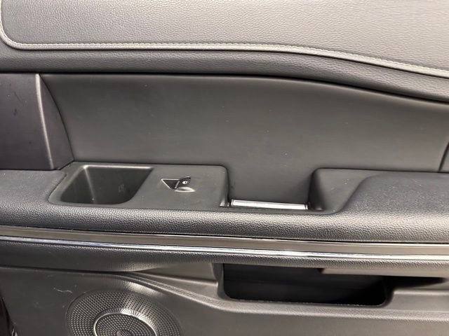 Certified 2024 Ford Expedition Max XLT image 17