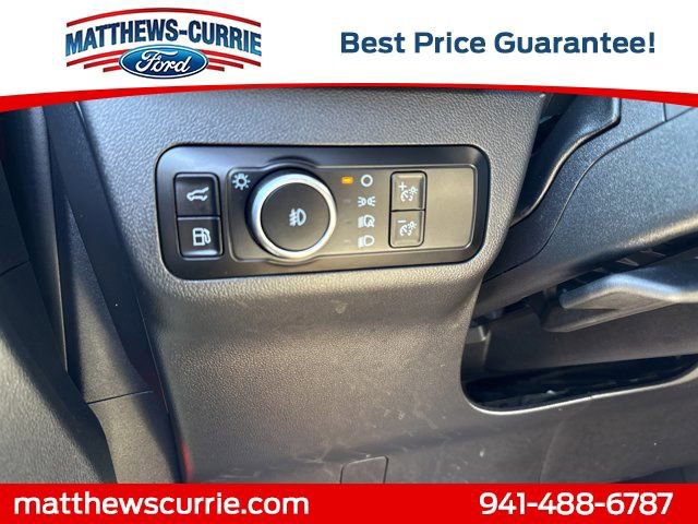 Certified 2025 Ford Escape SE w/ PHEV Premium Package image 25