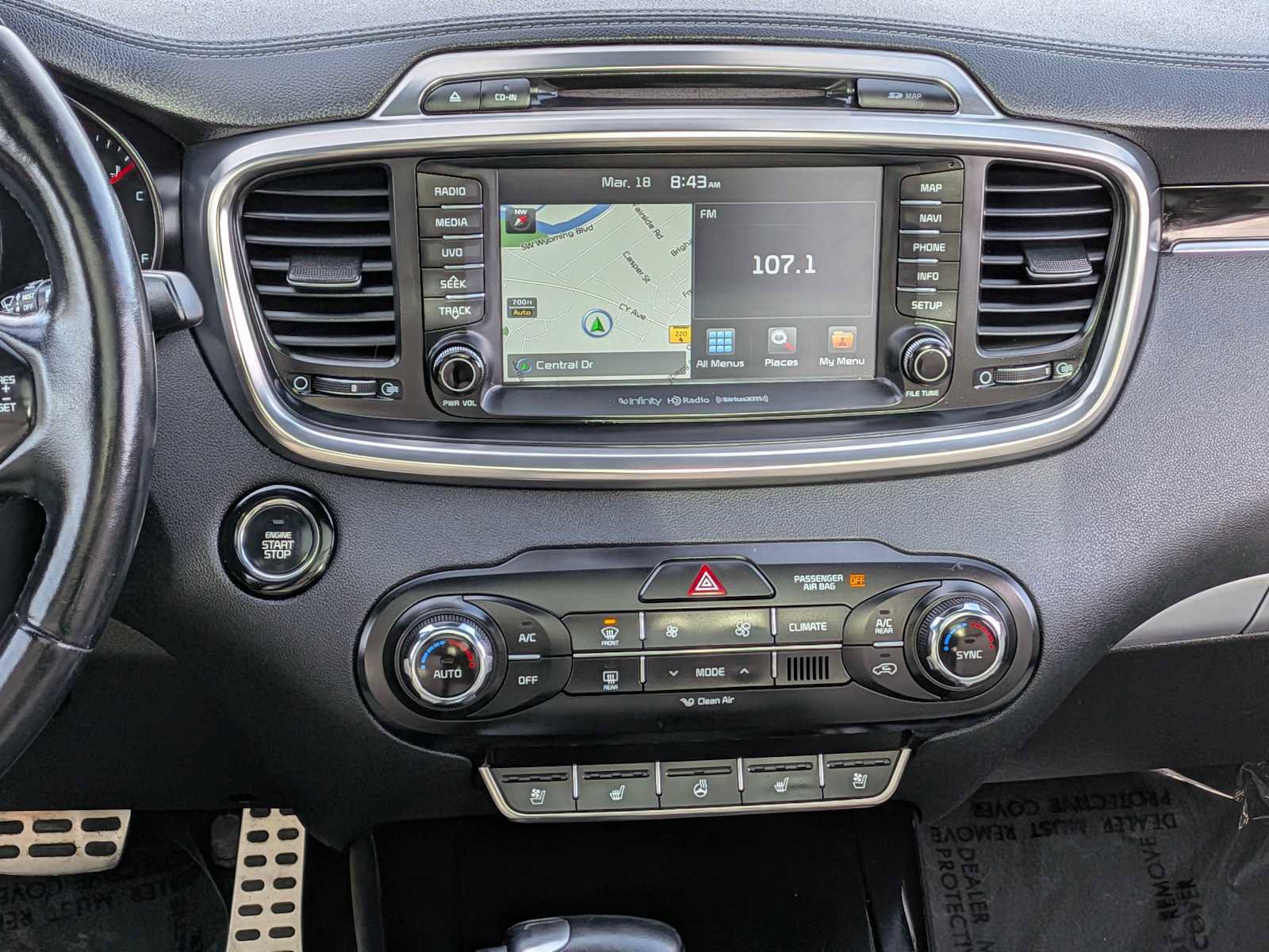 Used 2018 Kia Sorento SX image 31