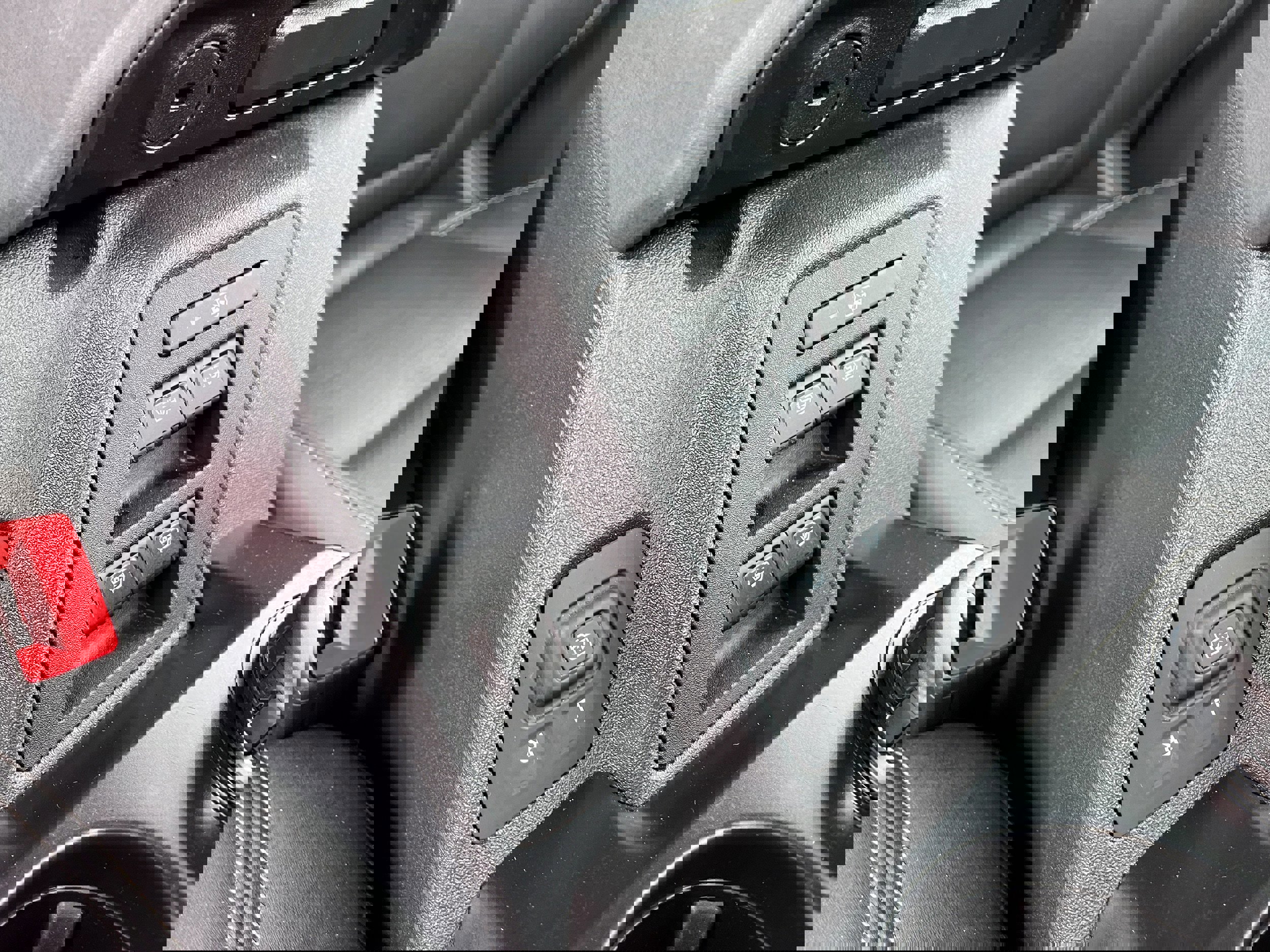 Certified 2025 Ford Bronco Badlands image 16