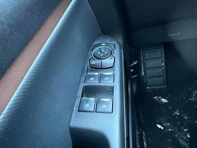 Certified 2025 Ford Bronco Sport Outer Banks w/ Outer Banks Tech Package+ AWD/4WD image 24