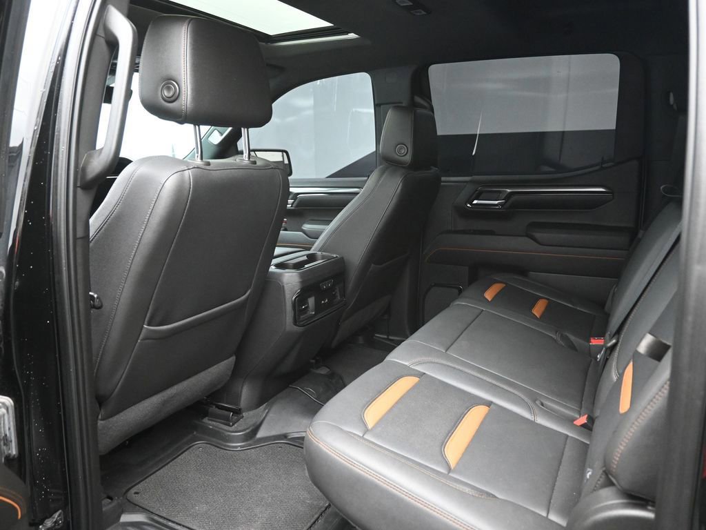 Used 2022 GMC Sierra 1500 AT4 w/ AT4 Premium Package image 10