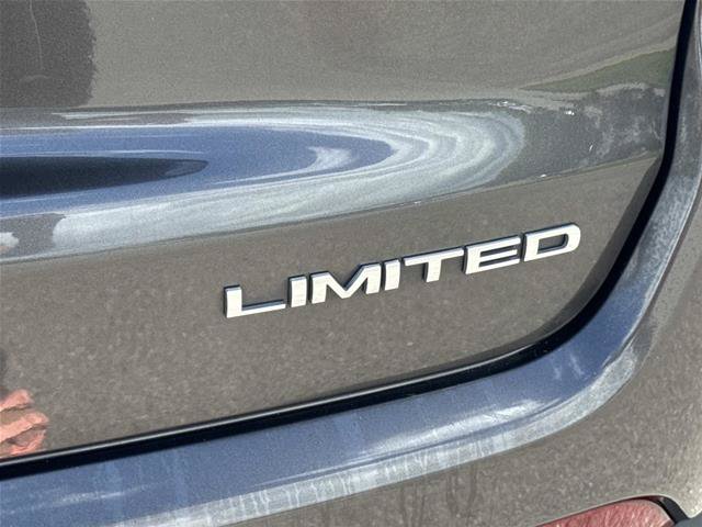 Used 2022 Jeep Compass Limited AWD/4WD image 11