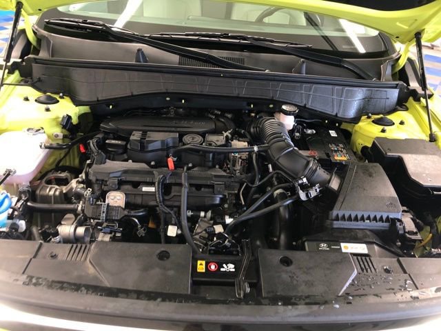 Used 2024 Hyundai Kona Limited image 7