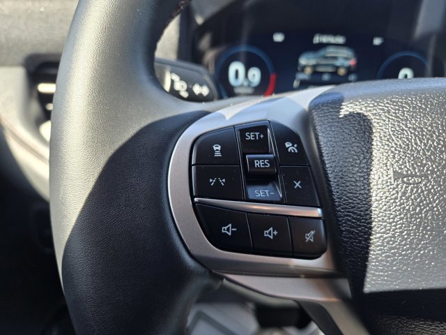 Certified 2025 Ford Explorer Active AWD/4WD image 21